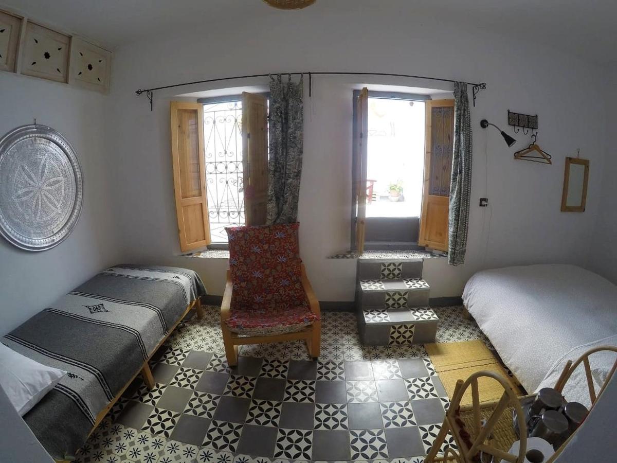 Vallparadis Pension Familiar FIRDAUS Chefchaouen Bagian luar foto