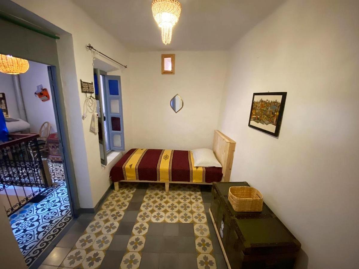 Vallparadis Pension Familiar FIRDAUS Chefchaouen Bagian luar foto